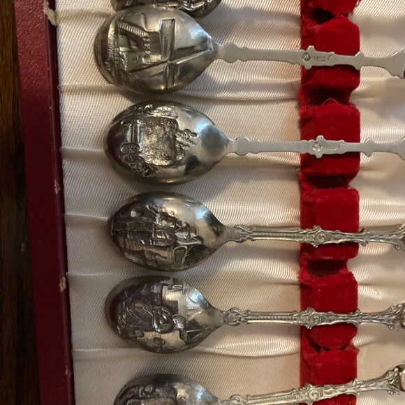 Collector Spoons from Holland/Nederland's - Picture 16 of 16
